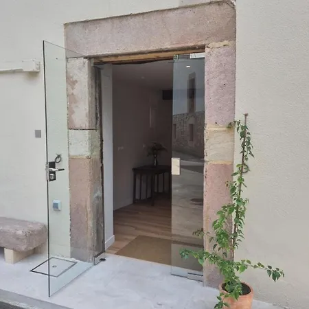 El Lecho Apartment Treceno