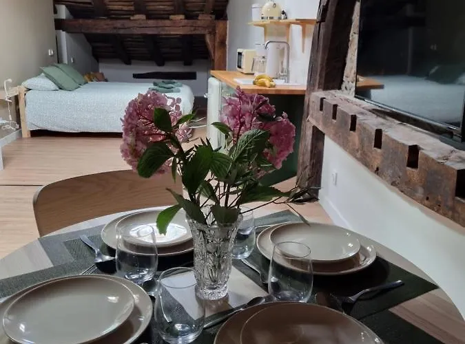 El Lecho Apartment Treceno